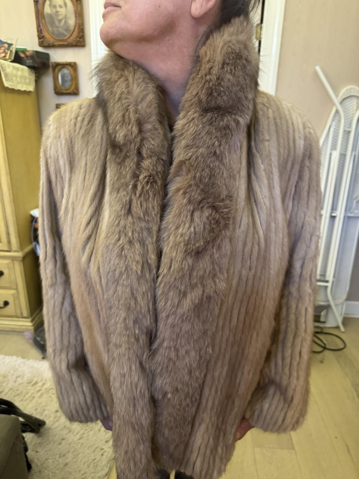 SAGA MINK Gold Fur Coat with Sapphire Details