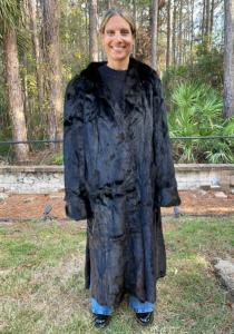 Women's Black Maxi Mink Fur Coat Size 10-14