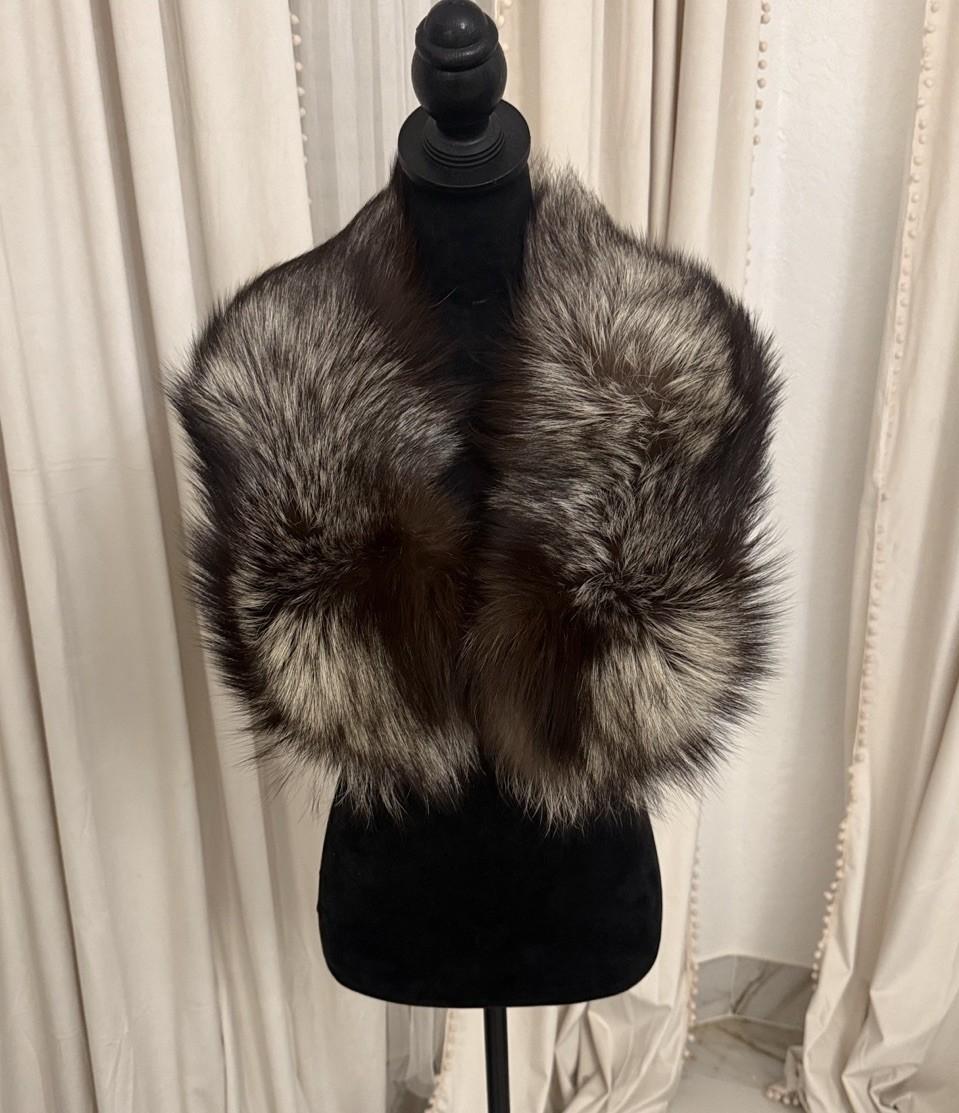 Saga Furs Silver Fox Scarf Collar