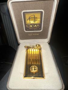 Colibri Quantum Cigar Aficionado Gold Lighter