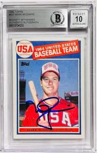 Mark McGwire Signed 1985 Topps Rookie Card