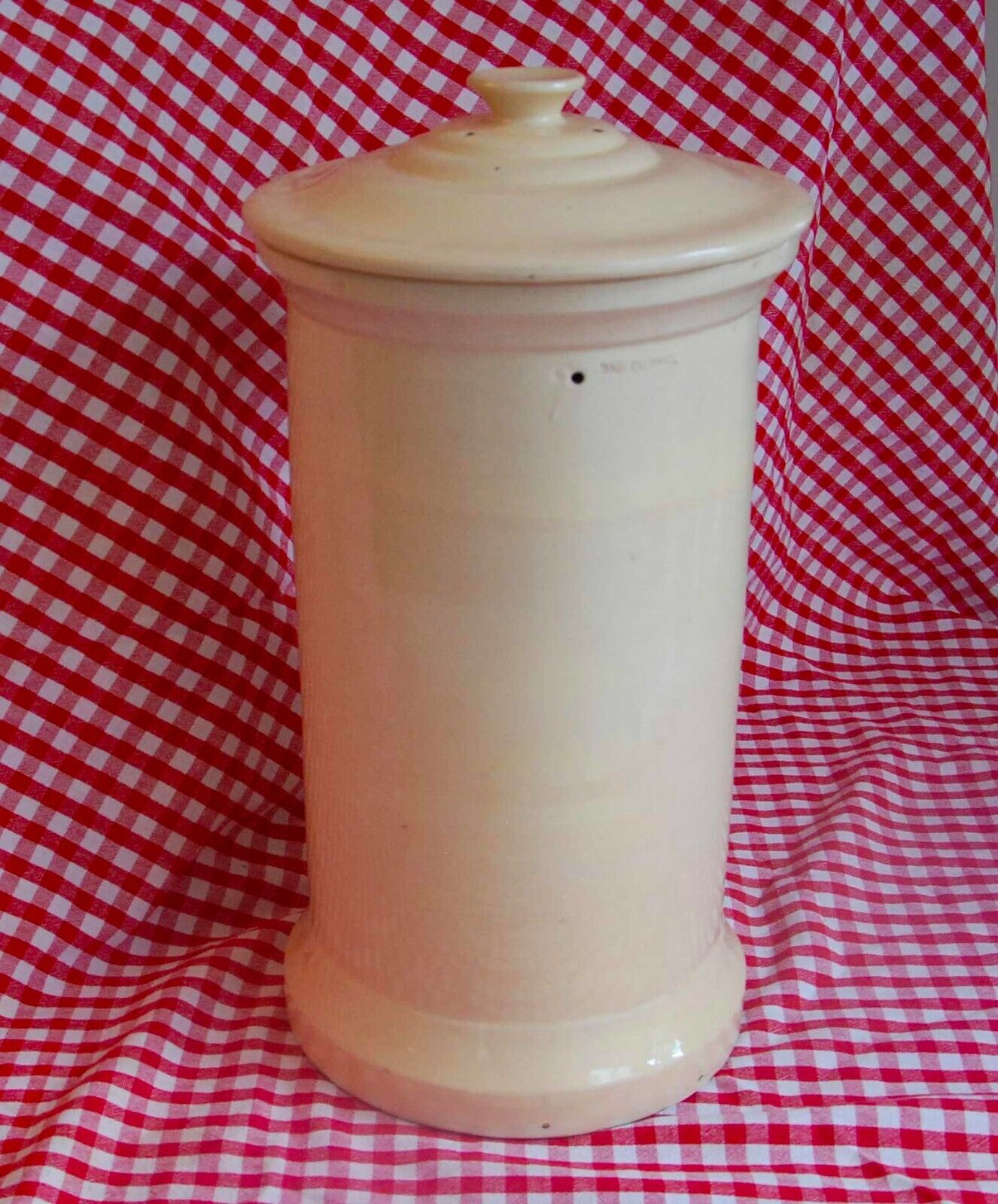 French Antique Yellow Ware Water Dispenser - Mallié Pasteurizer