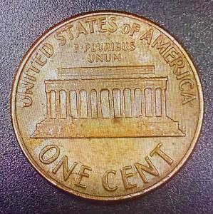 1969 D Mint Mark Lincoln Penny Floating Roof