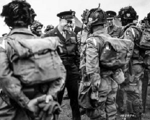 Dwight D. Eisenhower D-Day Paratroopers 8x10 Photo