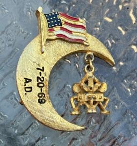 Apollo 11 Lunar Module Brooch with Flag & Moon
