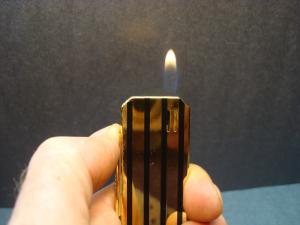 Vintage Colibri Gold Piezoelectric Lighter