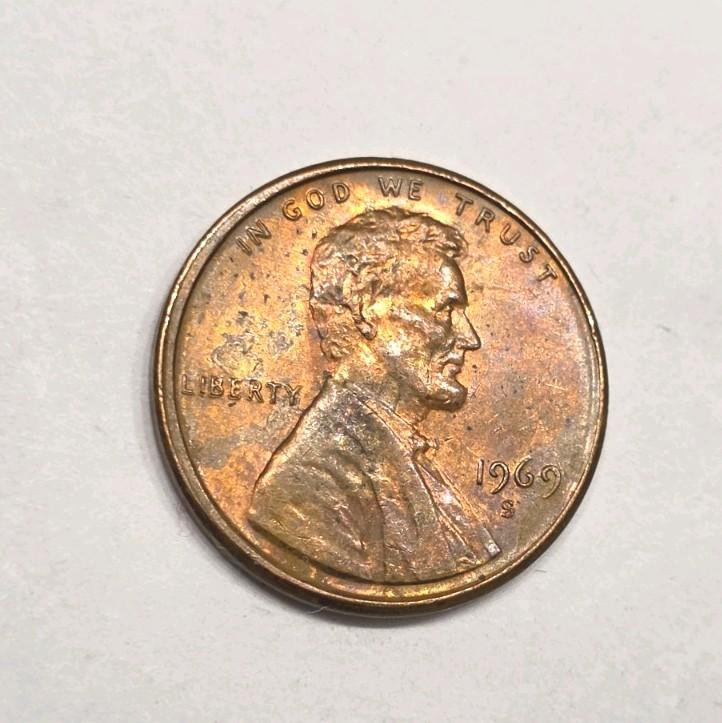 1969-S Lincoln Memorial Penny Double Die Obverse