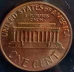 1969 Lincoln Memorial Cent with Floating Roof