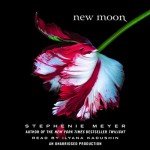 New Moon: Twilight Saga, Book Two Edition