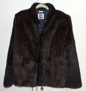 Vintage Cropped Large Mink Fur Coat