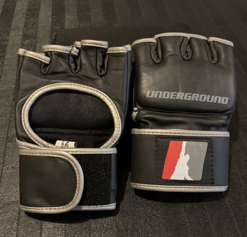 Black Competition Pro Style MMA Gloves