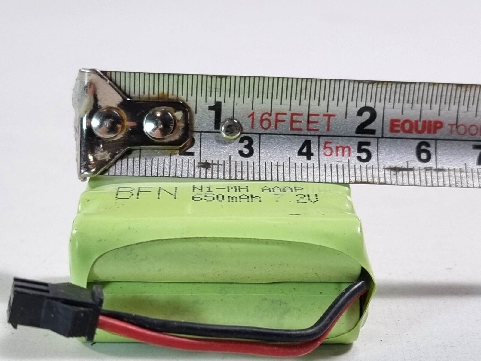 Syma RC Quadcopter with 650mAH Battery