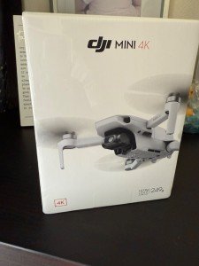 Ultralight Foldable 4K Camera Drone - DJI Mini 2