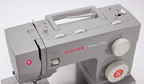 Singer Sewing 23 Built-in Stitches with Machine Tote