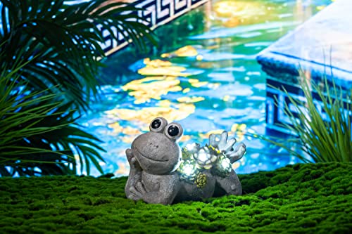 TERESA'S COLLECTIONS 7.3X4.5 Inch Garden Frog Statues, Solar Powered Garden Lights for Outdoor Fall Patio Lawn Yard Decorations