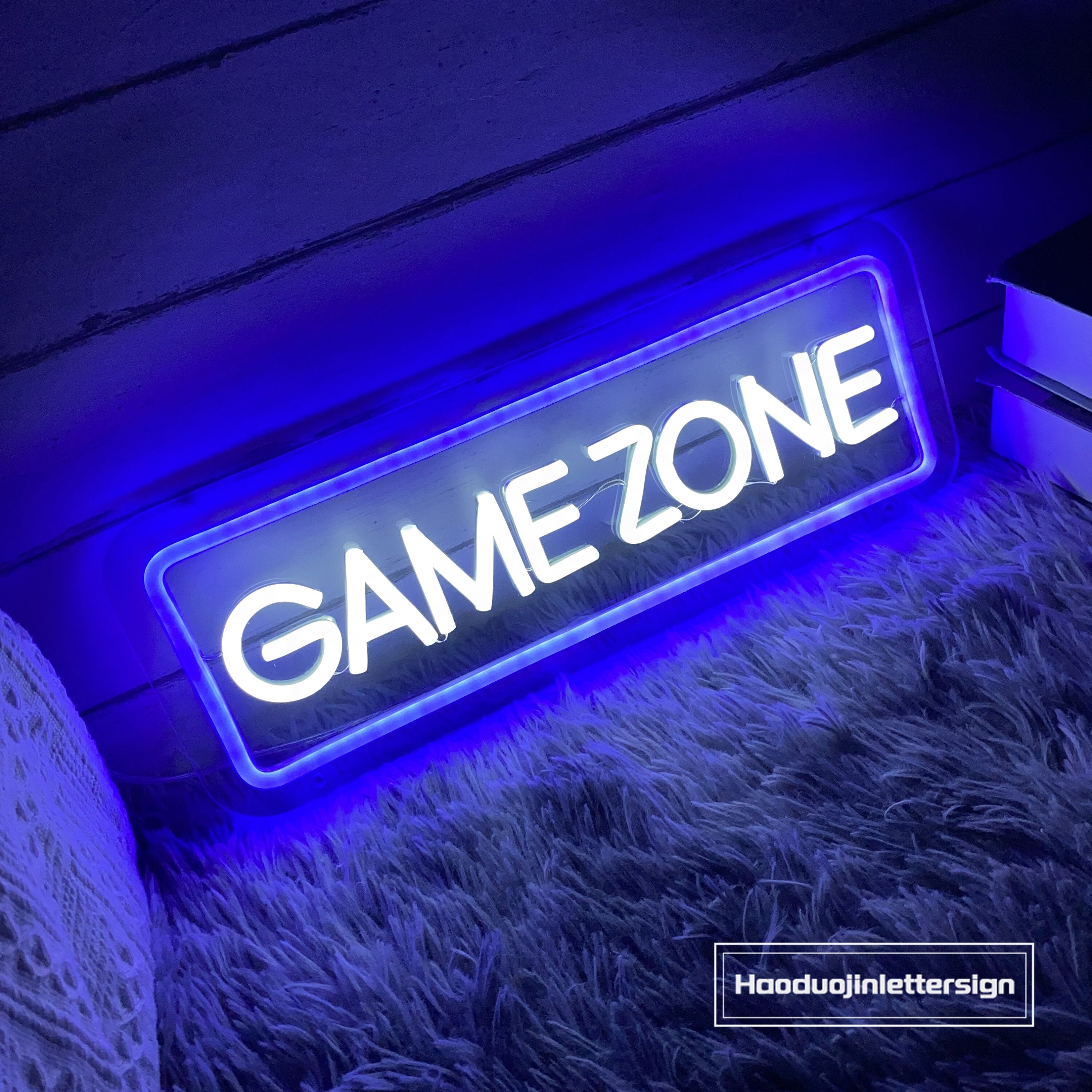 Neon Game Zone Sign: Custom LED Gamer Decor