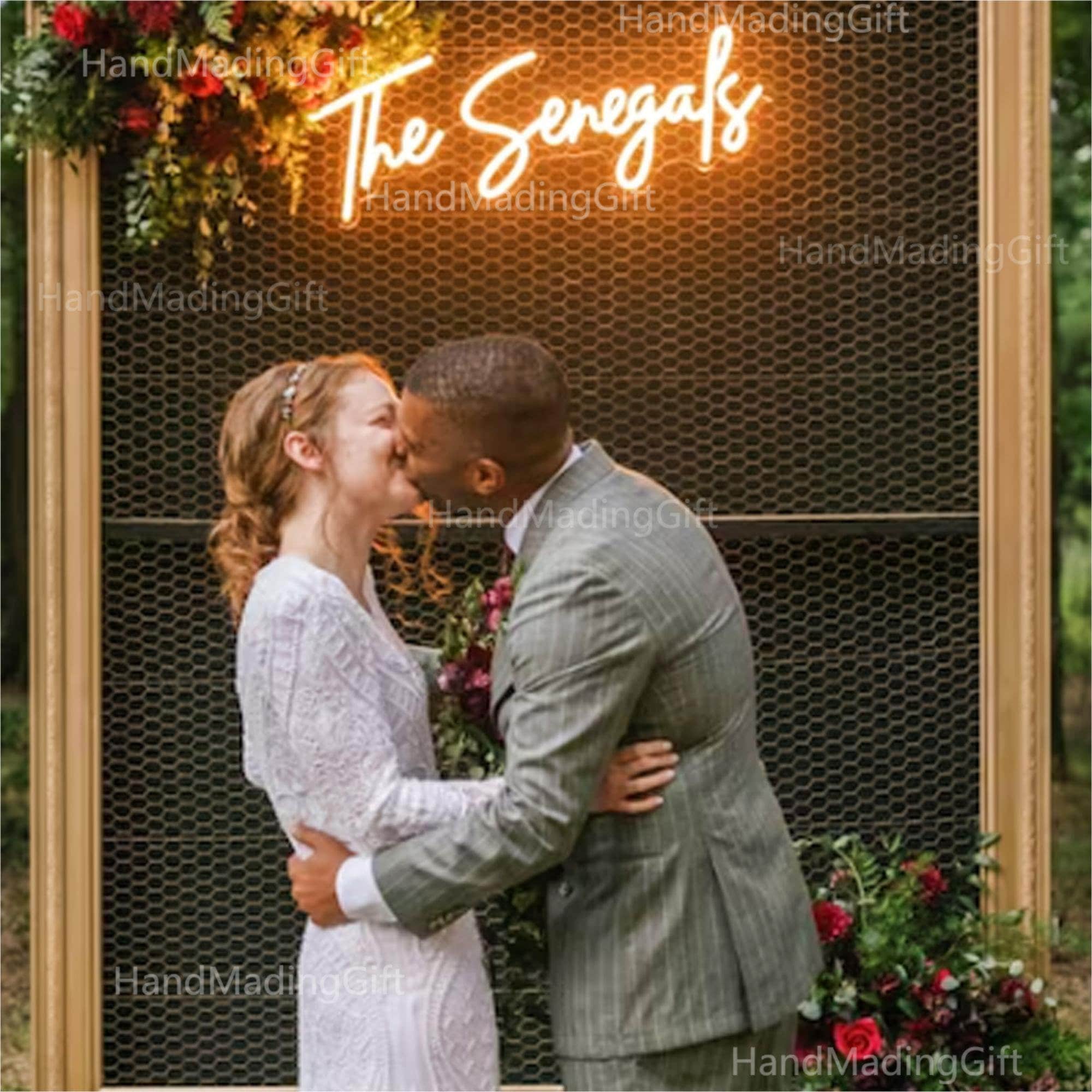 Customized Neon Last Name Wedding Sign for Wall Décor