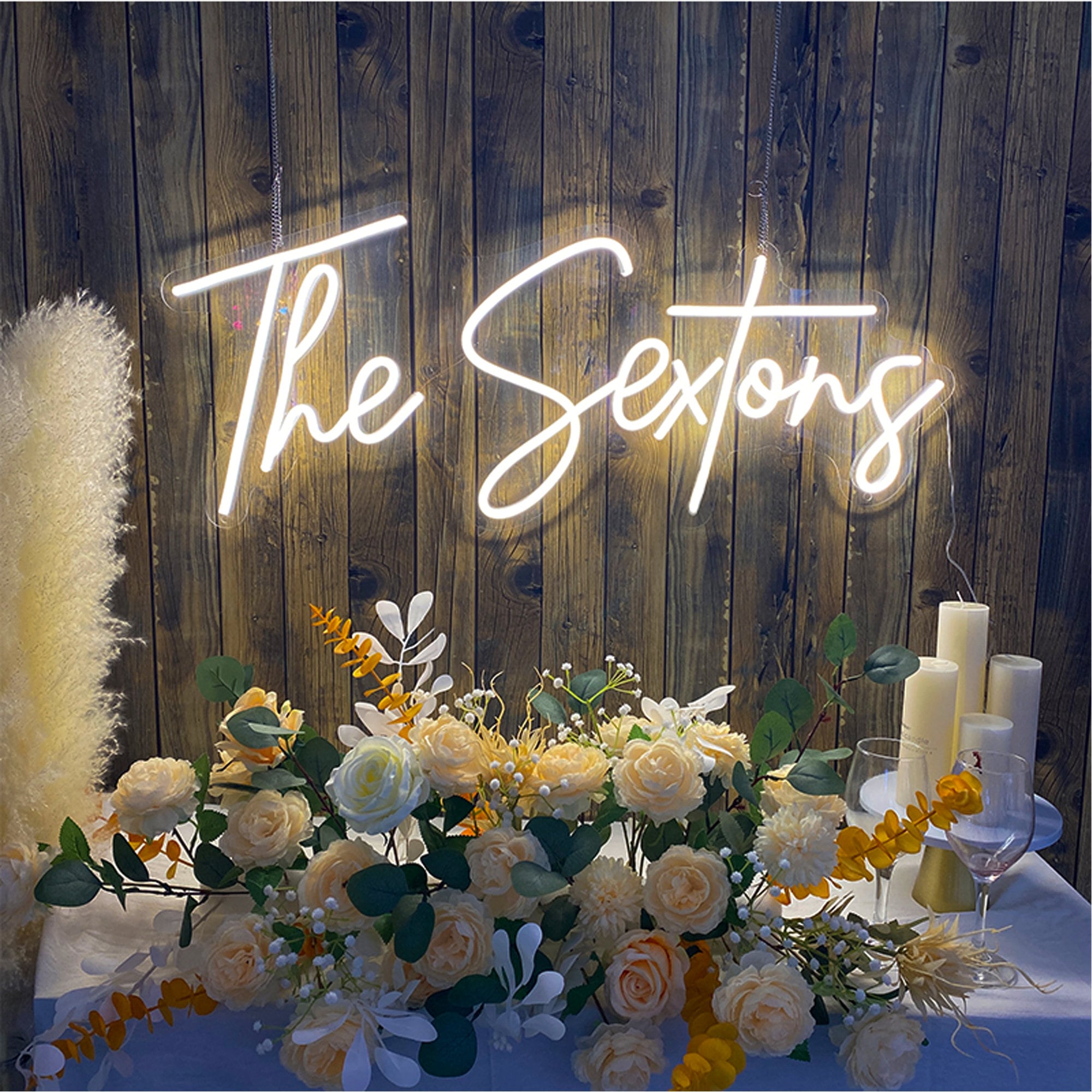 Customized Neon Last Name Wedding Sign for Wall Décor