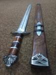 Damascus Steel Norseman Sword with Scabbard