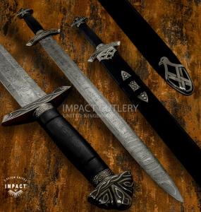 Norseman Sword | Hand-Forged Damascus Viking Knife