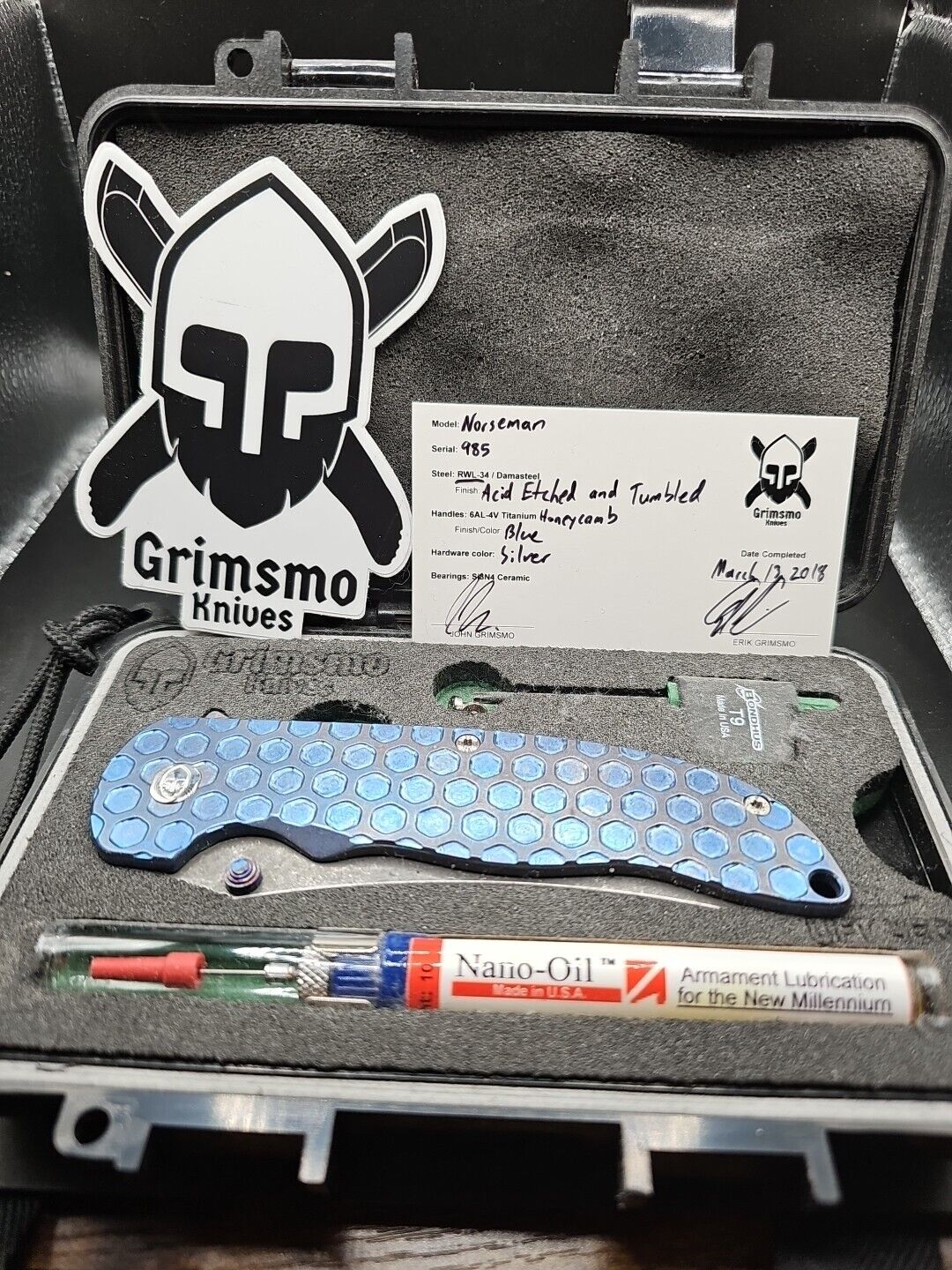 GRIMSMO Knives NORSEMAN #985 Blue Honeycomb Design