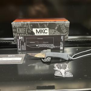 Mini Speedgoat 2.0 Paracord Knife by Norseman