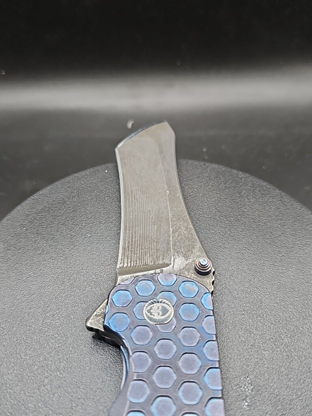 GRIMSMO Knives NORSEMAN #985 Blue Honeycomb Design
