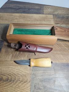 Helle "Early Winters" Fixed Blade Knife 3
