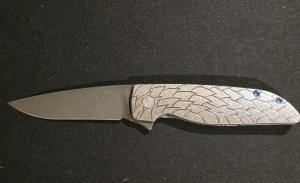 Grimsmo Rask Dragon Scales Blue to Bronze Knife