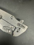 Hinderer Harpoon Spanto Eklipse with Holey Clip