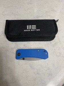 We Banter Liner Lock Pocket Knife - Blue G10
