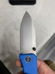 We Banter Liner Lock Pocket Knife - Blue G10