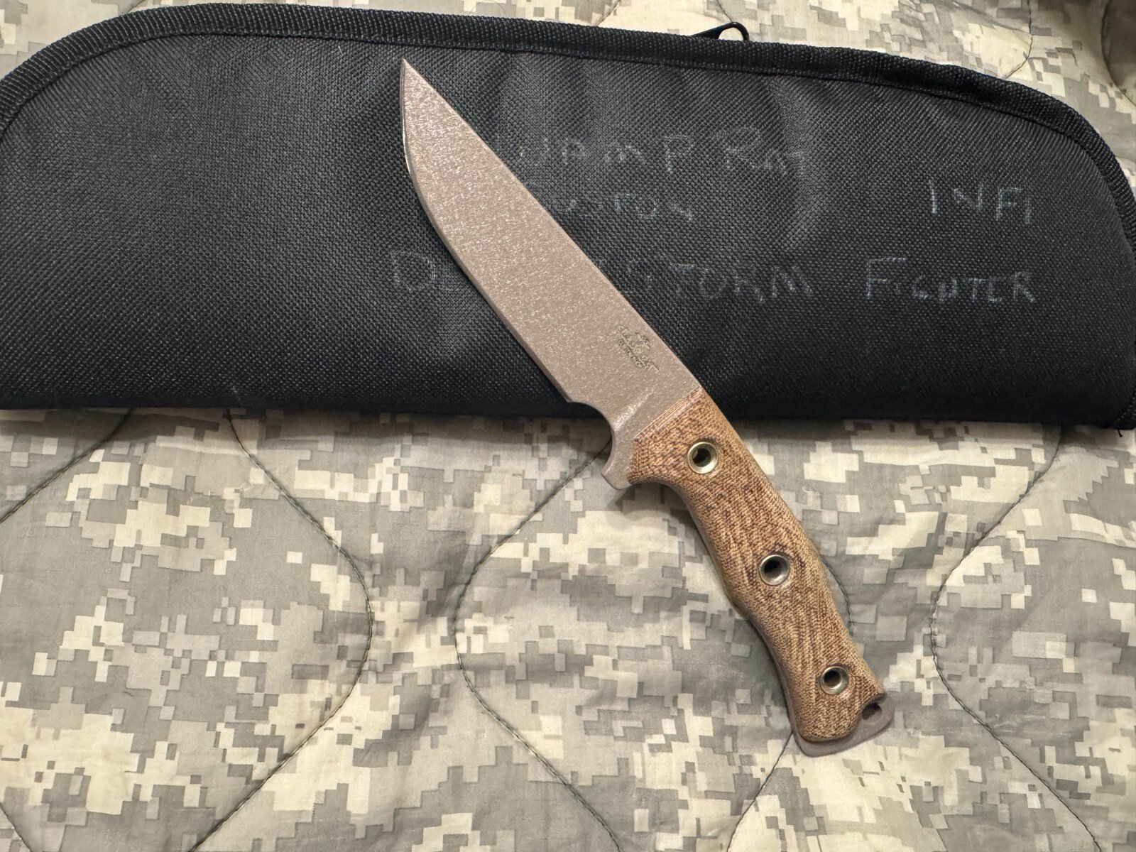 Custom Desert Storm Fighter by Busse & Swamp Rat