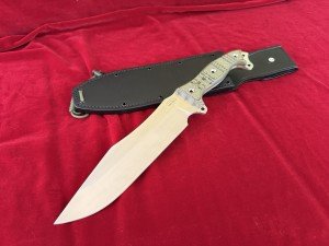 Busse Combat Fusion Battle Cry Knife with Sheath