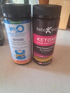 Keto Mojo Ketone Urine Test Strips Kit