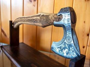 Hand Forged Viking Axe with Leather Sheath