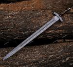 Fully Hand Forged Damascus Steel Medieval / Viking Sword With Leather Sheath.