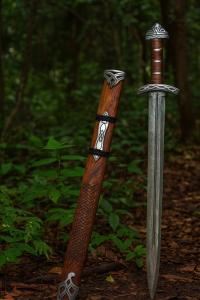 Handmade Viking Sword - Unique Damascus Steel Gift