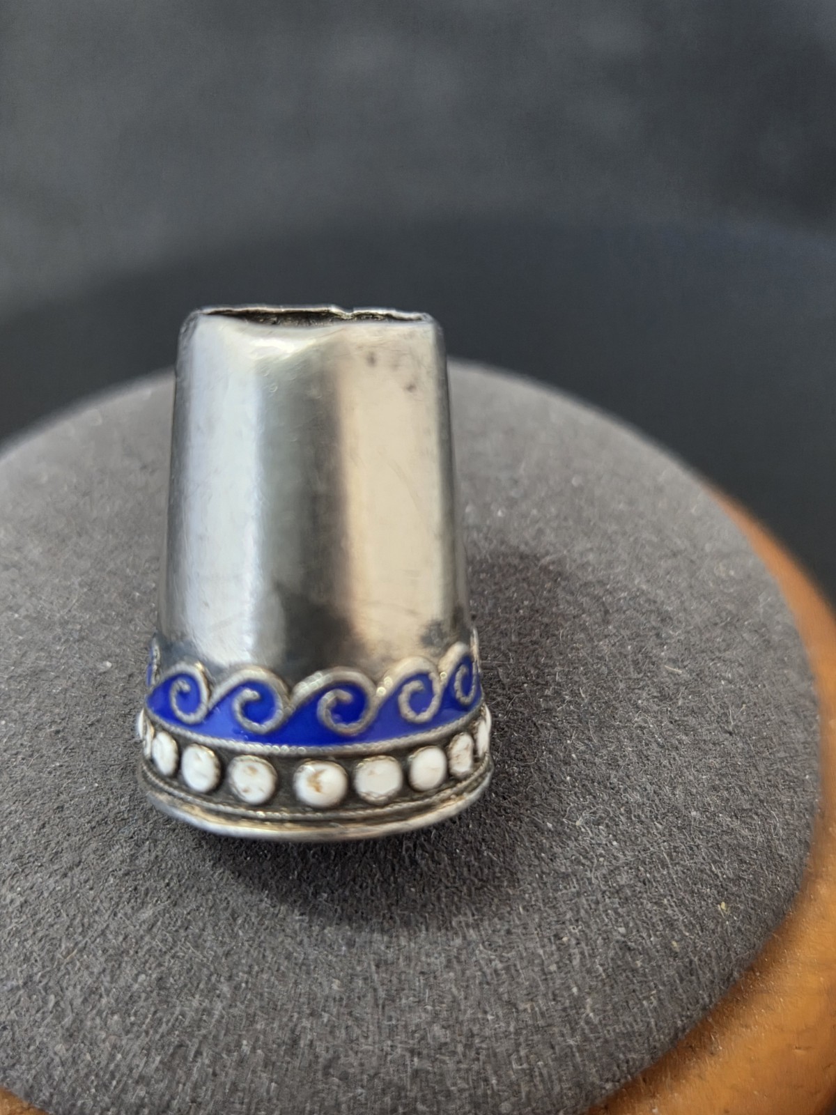 Vintage Norwegian Cloisonné Enamel Thimble, c1890-1920
