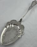 Oscar Larssen Large 830S Sterling Pie Server