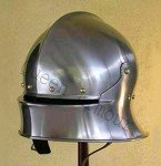 Queen Armour Viking Crusader Helmet for Cosplay