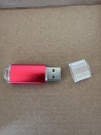 Husqvarna Viking 1GB USB Stick for Designers