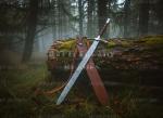 Viking Sword with Sheath: Hand Forged Damascus Steel