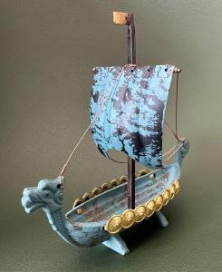 Viking Ship Dragon Design Flag Shield – Vintage Bronze