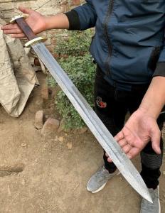 Custom 31" Damascus Steel Viking Hunting Sword