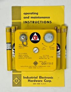 CDV-750 Model 5b Charger with 4 Dosimeters