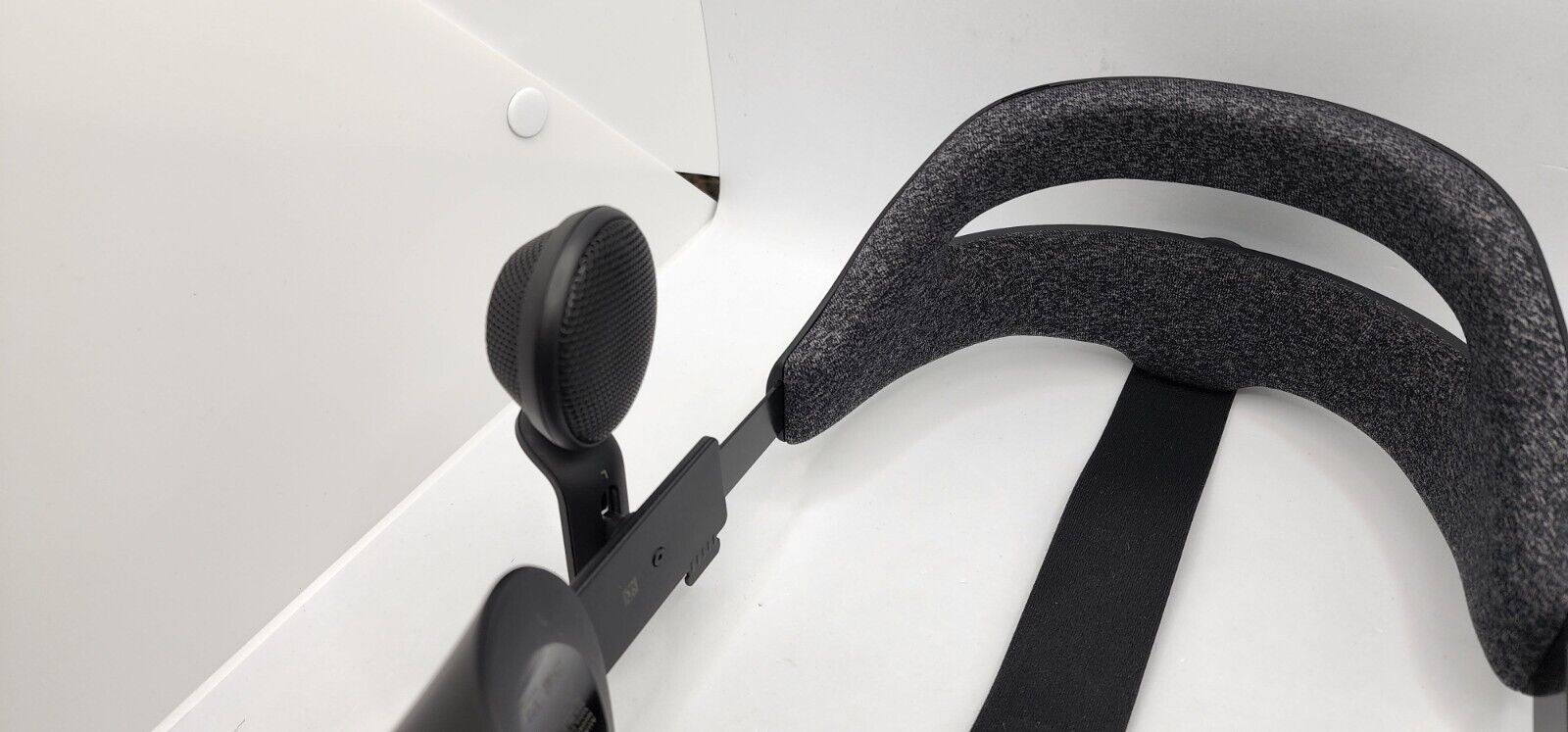 Valve Index VR Headset with Face Cushion