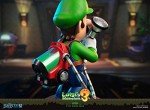 First4Figures Luigi's Mansion: Luigi (Standard) PVC Collectable Figurine