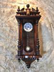 Vintage Antique  Germany JUNGHANS Vienna,Strikes ,Clock,walnut Case,