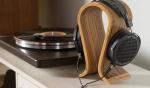 Audeze LCD2 Classic with Leather Free Earpads and Case